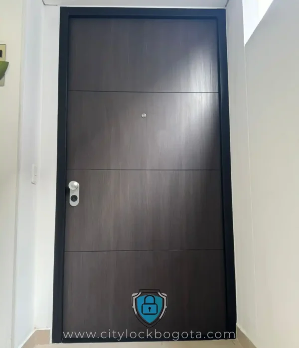 PUERTA DE SEGURIDAD NIVEL III CERRADURA DOPPIA